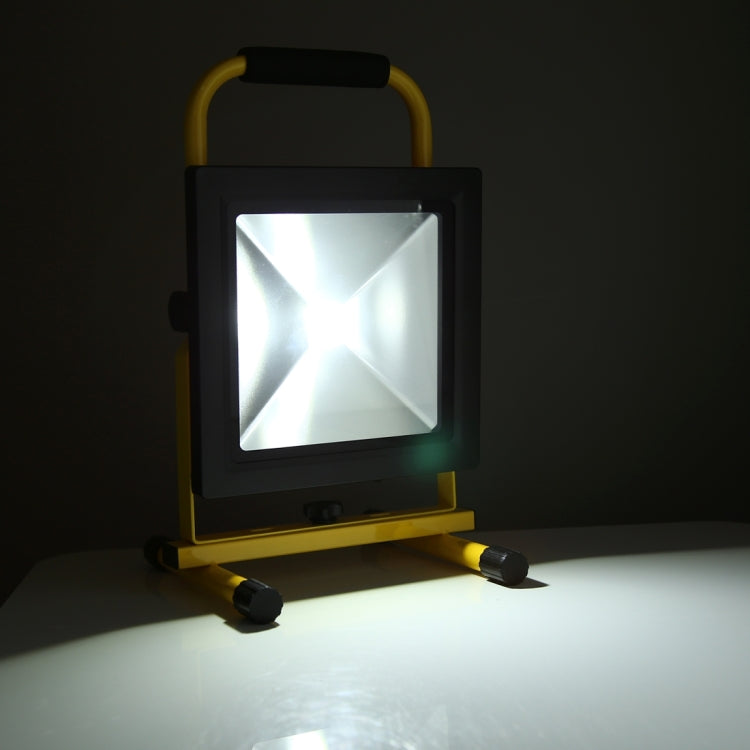 LED9838_6.jpg@792e82f4fd468aacd504ba3f79963252