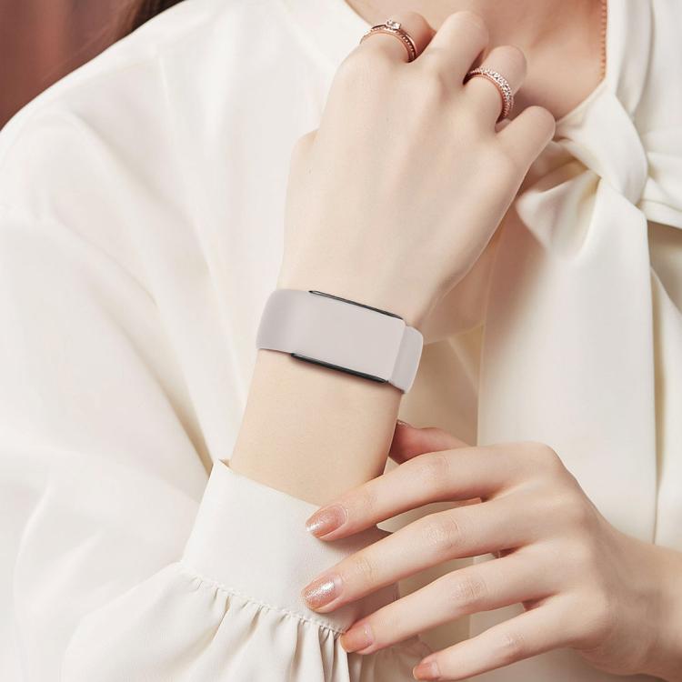 EDA0078910_B7.jpg@02436d62342a3c4b40b654192d4907d9